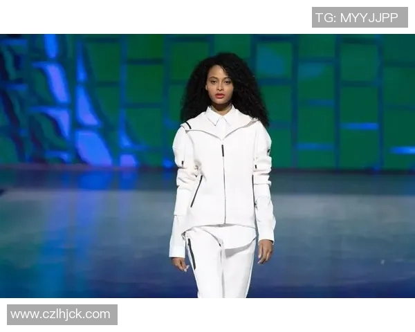 时尚与舒适兼具 男士泳装选购指南 打造夏日阳光魅力尽显自信风采